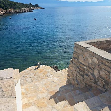 Apartments Amfora Gdinj Екстер'єр фото