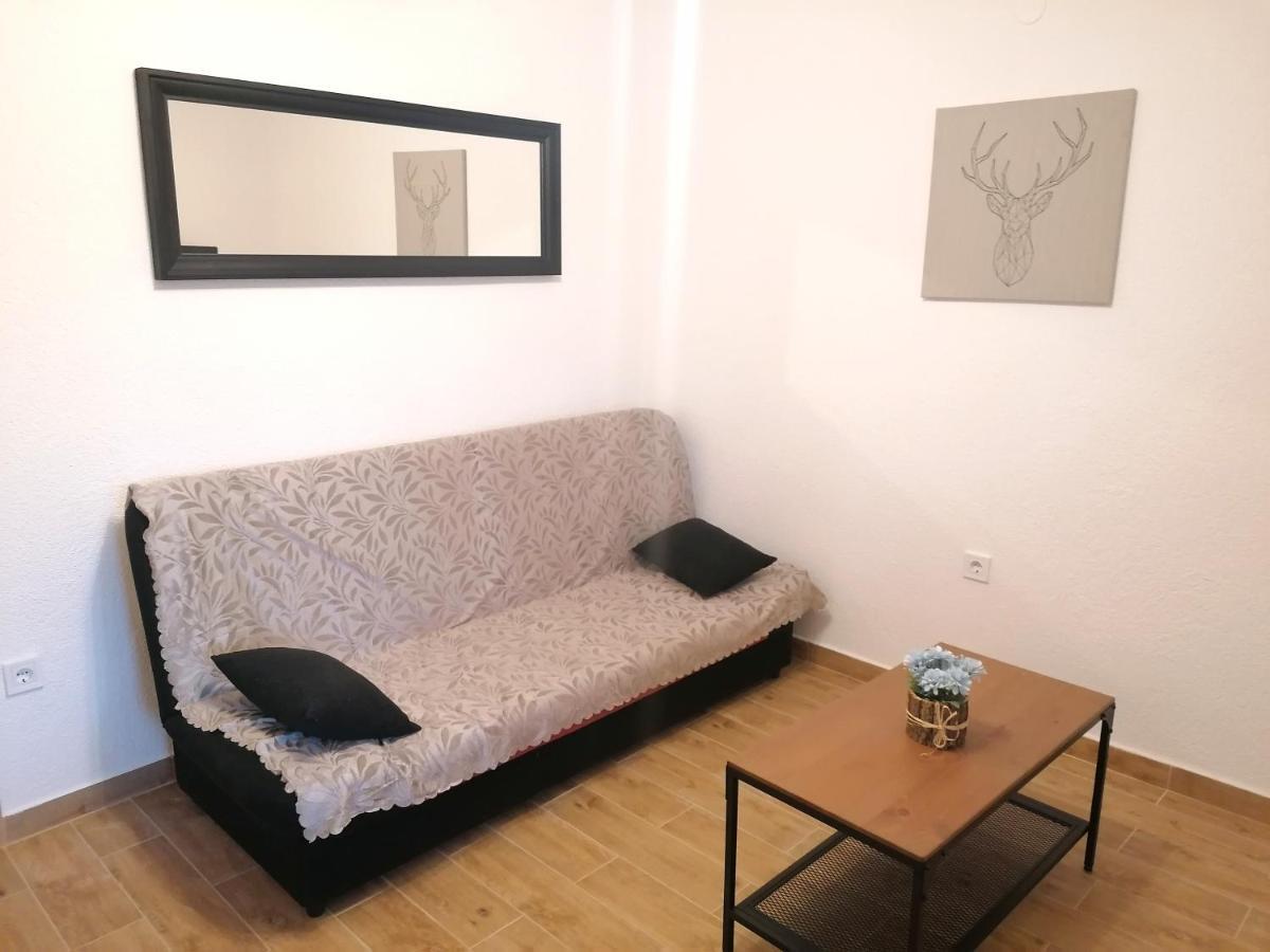 Apartments Amfora Gdinj Екстер'єр фото